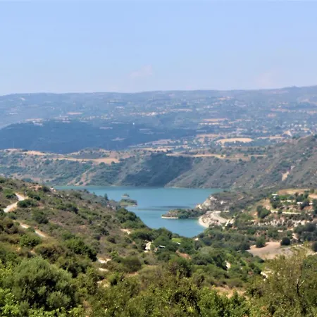 Gaia Residence, Peristerona, Polis Chrysochous * Paphos