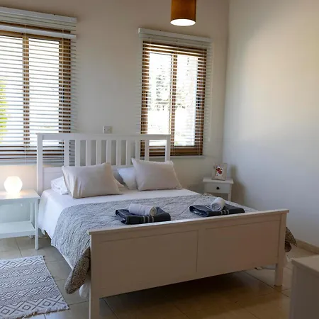 Gaia Residence, Peristerona, Polis Chrysochous