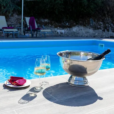 Gaia Residence, Peristerona, Polis Chrysochous Paphos