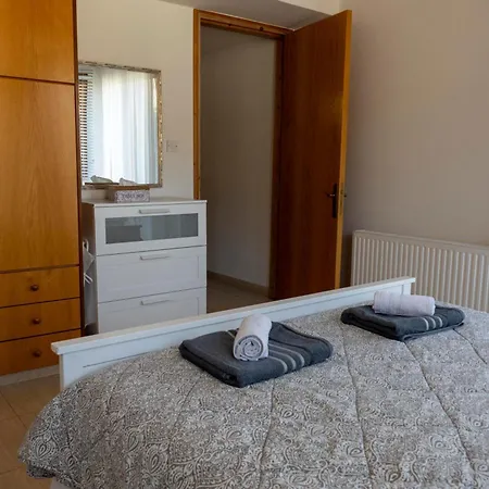 Gaia Residence, Peristerona, Polis Chrysochous Paphos